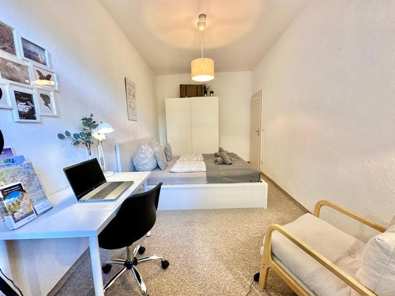 Appartement "Stadtgefluester" Im Zentrum, Inkl Stellplatz, 2 Betten, Babybett, Balkon, Gratis Kaffee Und Tee, Wlan Bautzen Exterior foto
